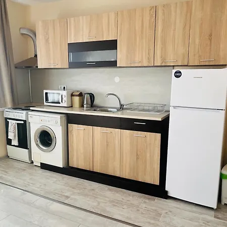борис Apartment